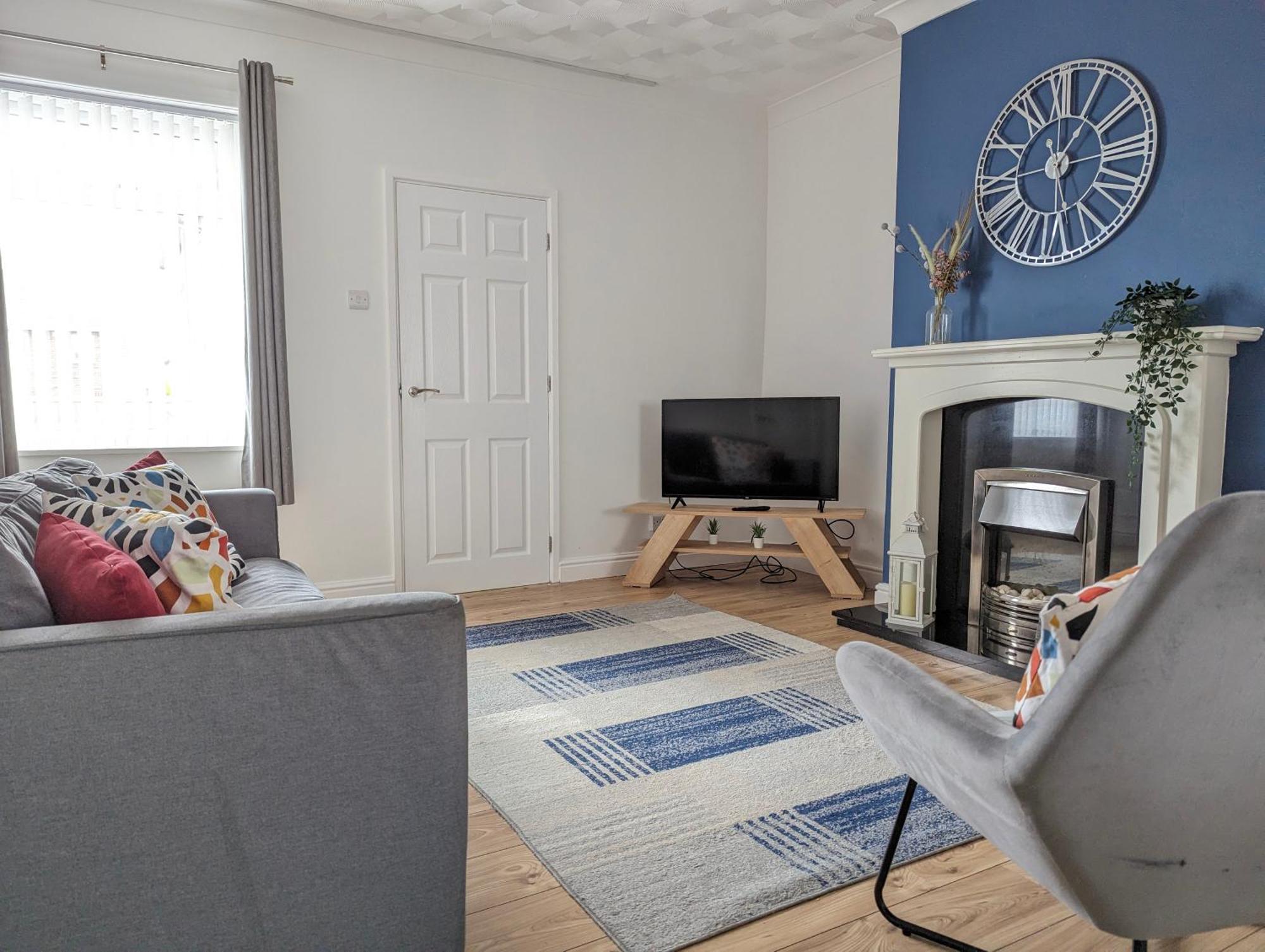 Апартаменты 3Br-St Johns Hse-Free Parking-Workers-Kitchen-Wifi-Dog Friendly Донкастер Экстерьер фото